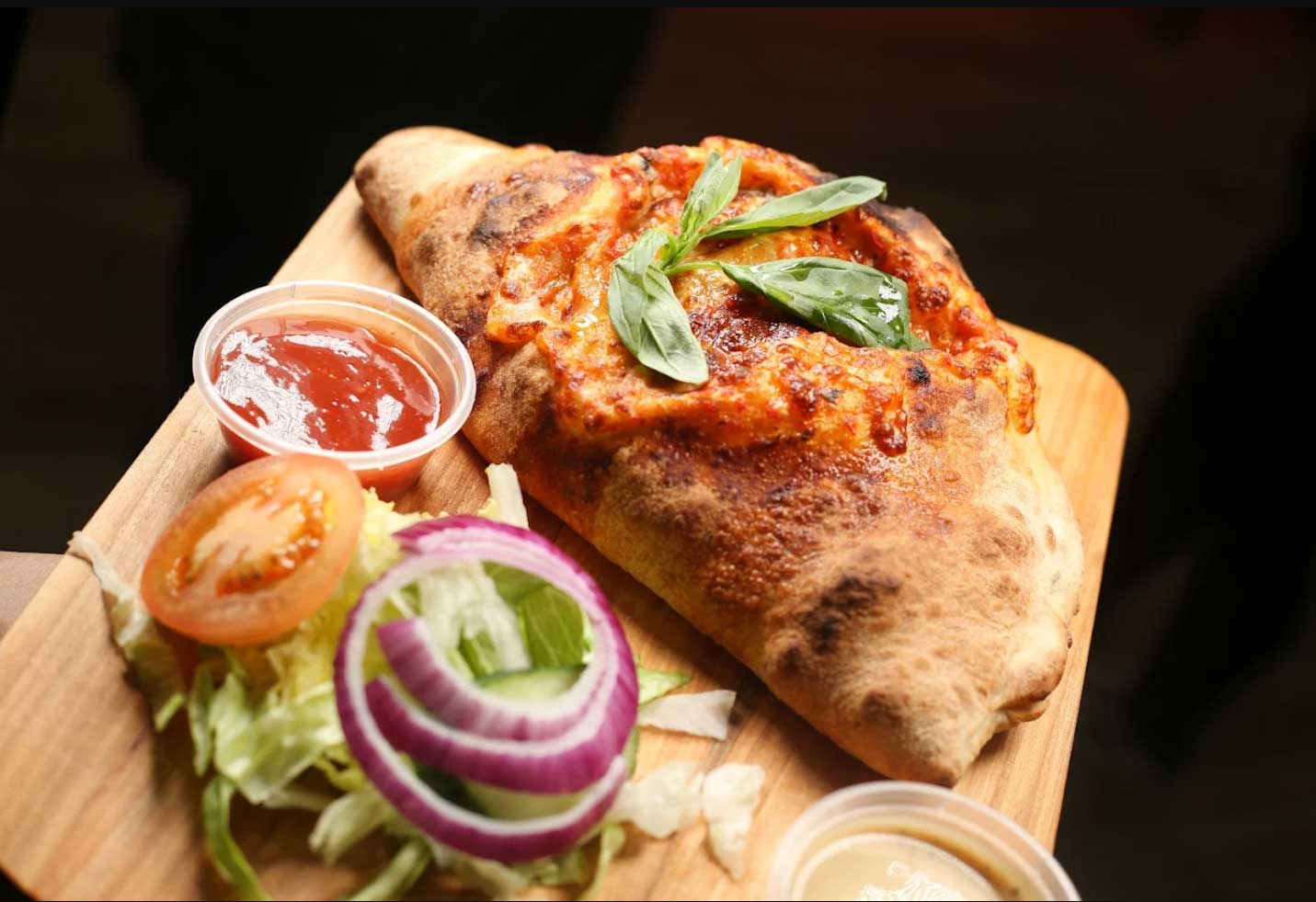 Rosyth-Fish-Bar-calzone